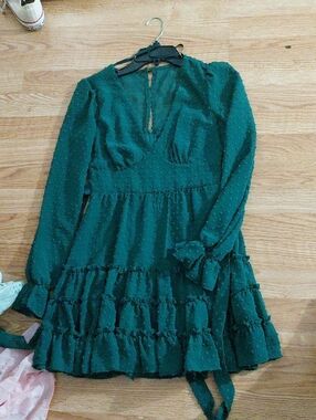 B Darlin Emerald Green Long-Sleeve Ruffled Tier Dress